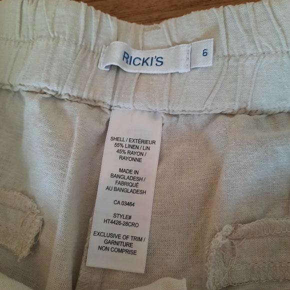 Super cute linen rayon shorts - Picture 4 of 12